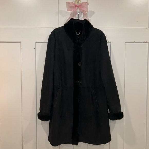 VINTAGE NWT FUR COAT☁️ - Picture 7 of 10